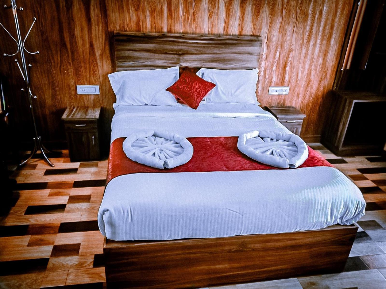 Don'S River Valley Jungle Resort Maraiyur Екстер'єр фото