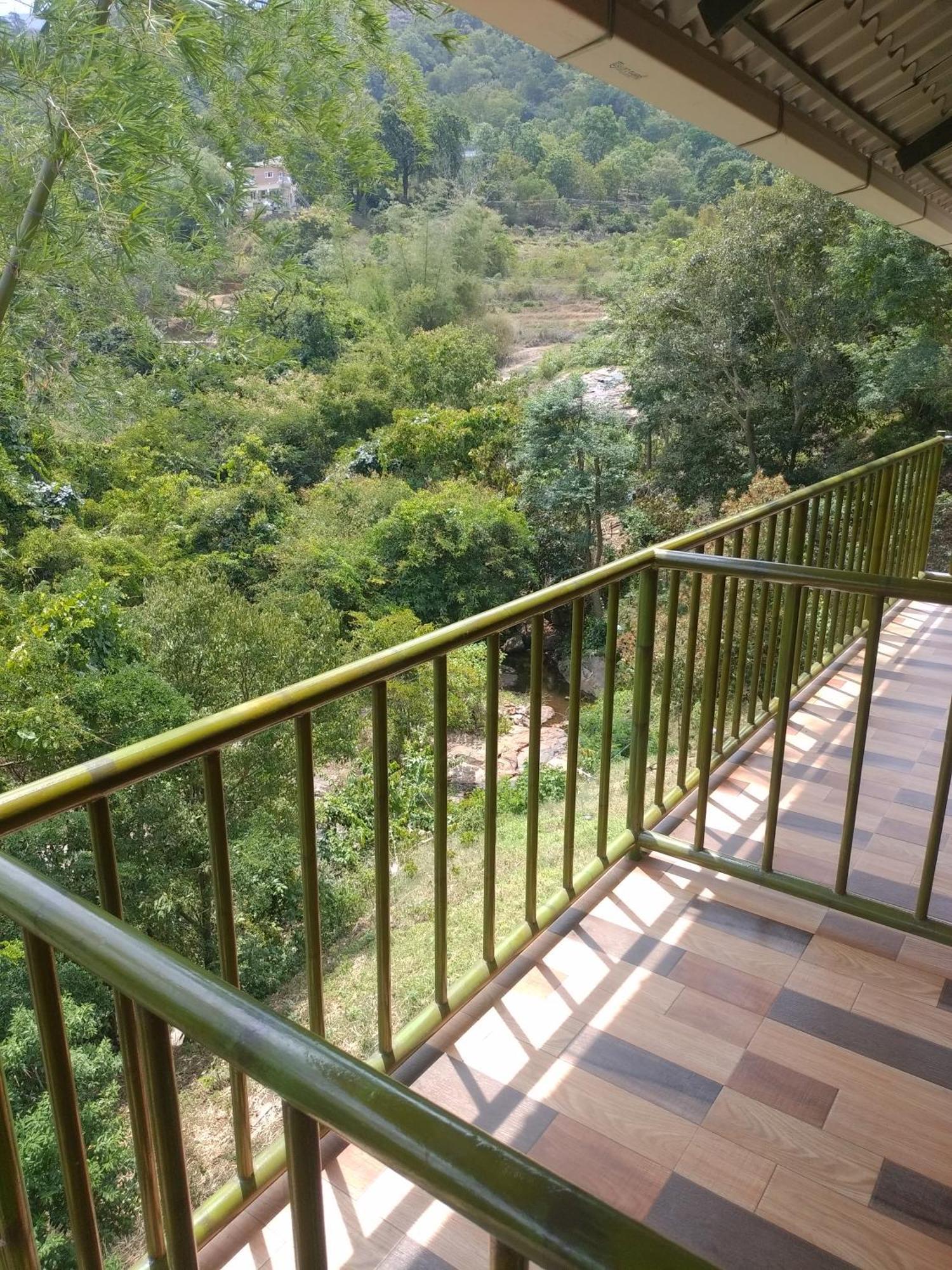 Don'S River Valley Jungle Resort Maraiyur Екстер'єр фото