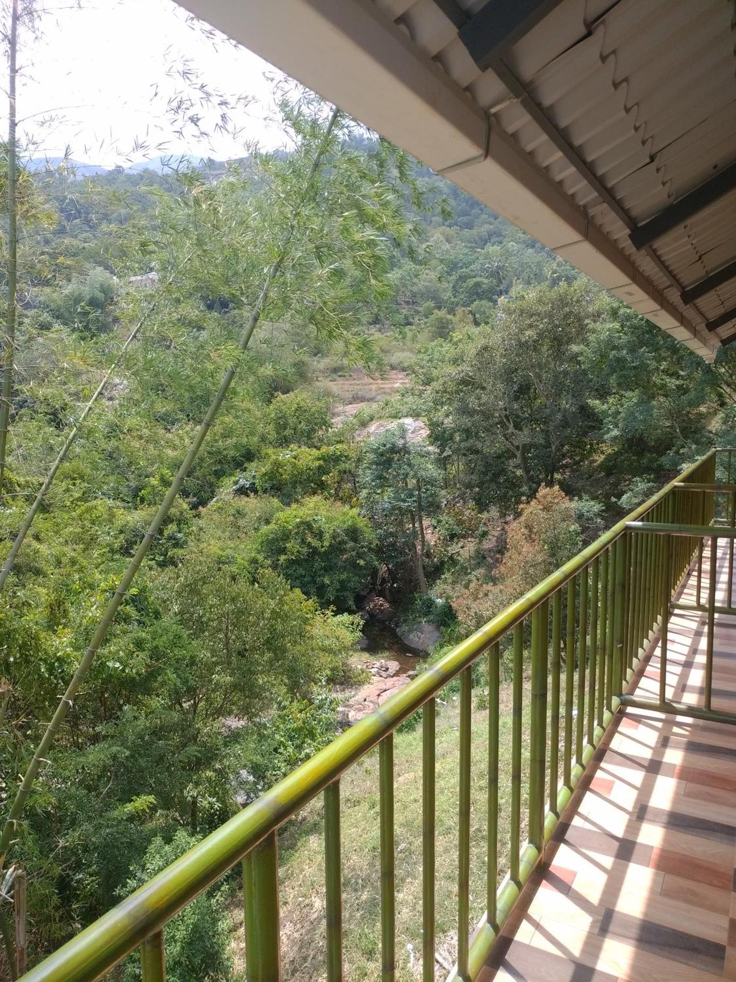 Don'S River Valley Jungle Resort Maraiyur Екстер'єр фото
